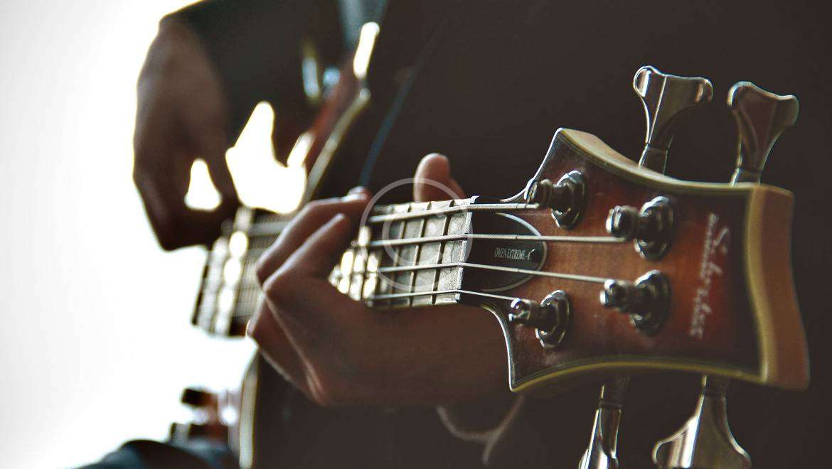 How to Tune Your Banjo Using a Piano